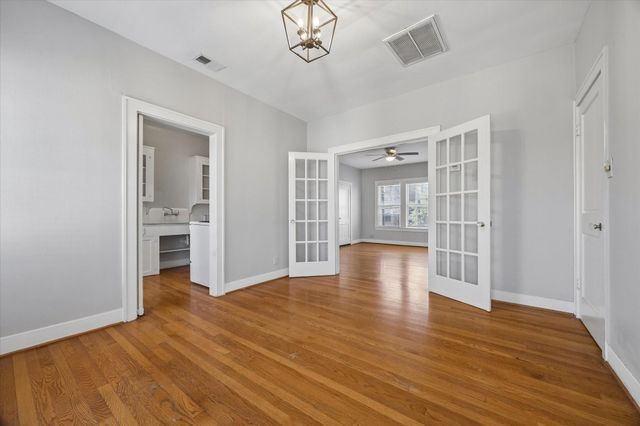 1603 Oakdale Street, Houston, TX 77004