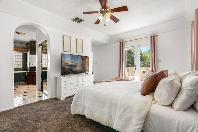 9300 Ironshore NE, Albuquerque, NM 87111