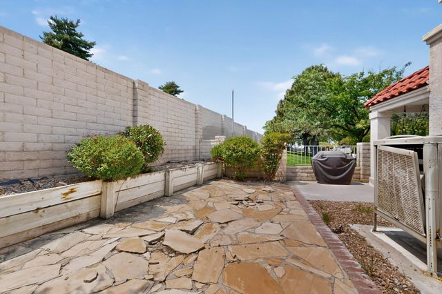 9300 Ironshore NE, Albuquerque, NM 87111