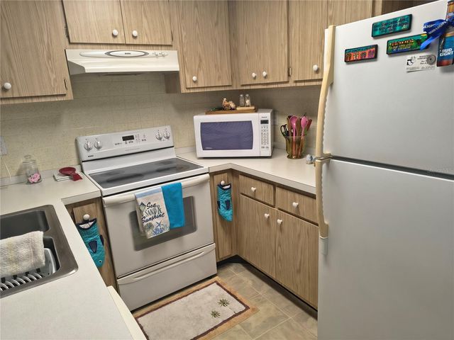 7519 CLANTON TRAIL, Hudson, FL 34667