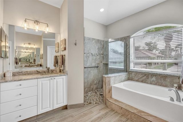 4984 WILD DAISY LANE, Venice, FL 34293