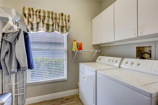 4984 WILD DAISY LANE, Venice, FL 34293