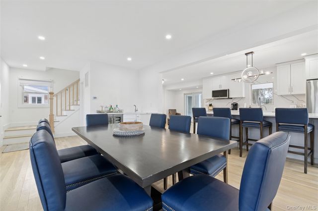 10 Sagamore Road, Hampton Bays, NY 11946