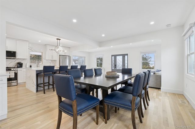 10 Sagamore Road, Hampton Bays, NY 11946