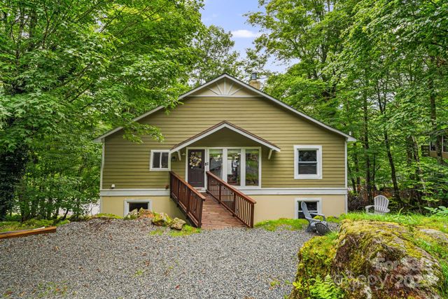 103 Maple Lane, Beech Mountain, NC 28604