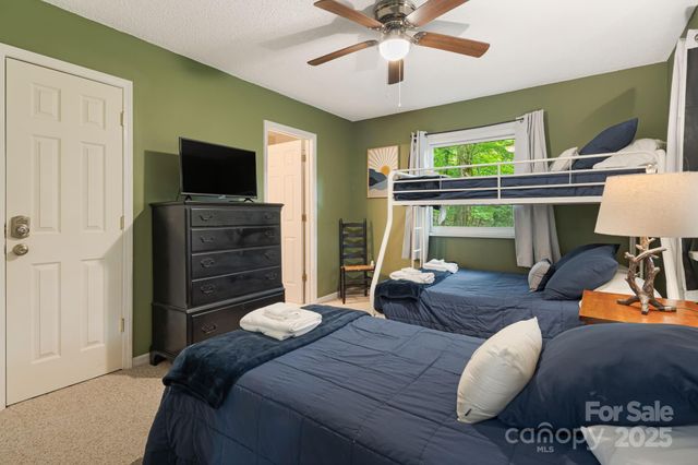 103 Maple Lane, Beech Mountain, NC 28604