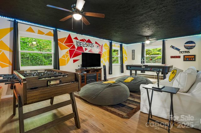 103 Maple Lane, Beech Mountain, NC 28604