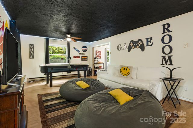 103 Maple Lane, Beech Mountain, NC 28604