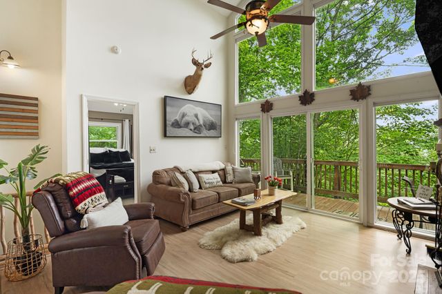 103 Maple Lane, Beech Mountain, NC 28604