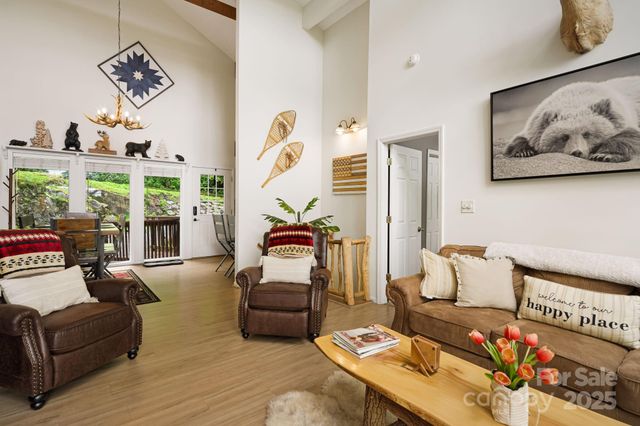 103 Maple Lane, Beech Mountain, NC 28604