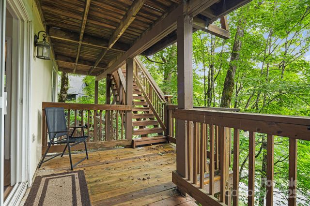 103 Maple Lane, Beech Mountain, NC 28604