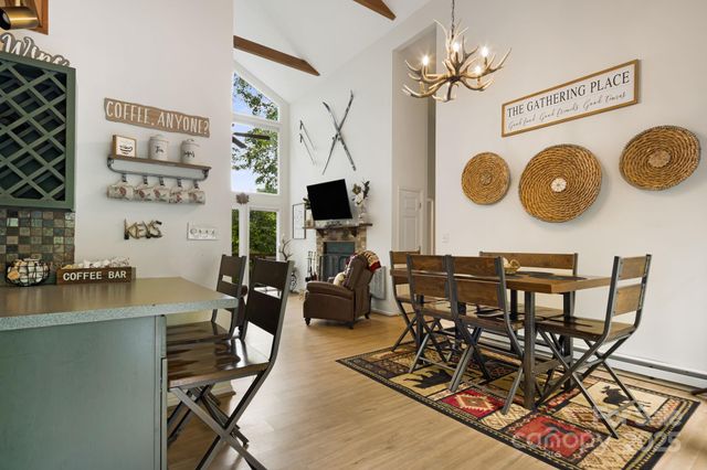 103 Maple Lane, Beech Mountain, NC 28604