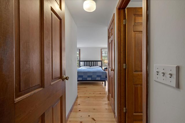 12 Highview Circle, Marstons Mills, MA 02648