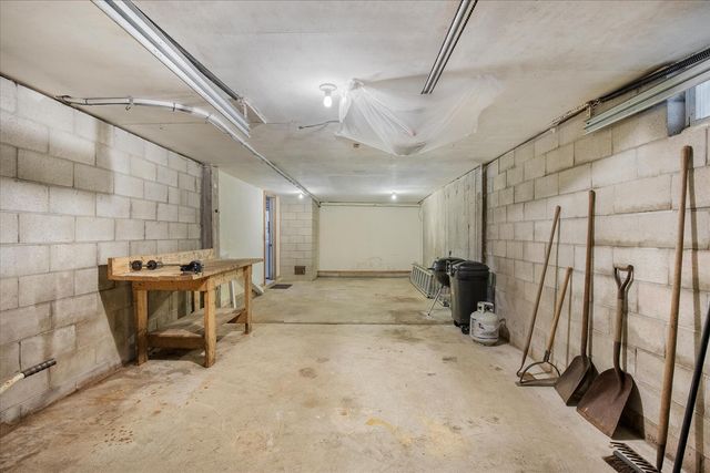 12 Highview Circle, Marstons Mills, MA 02648