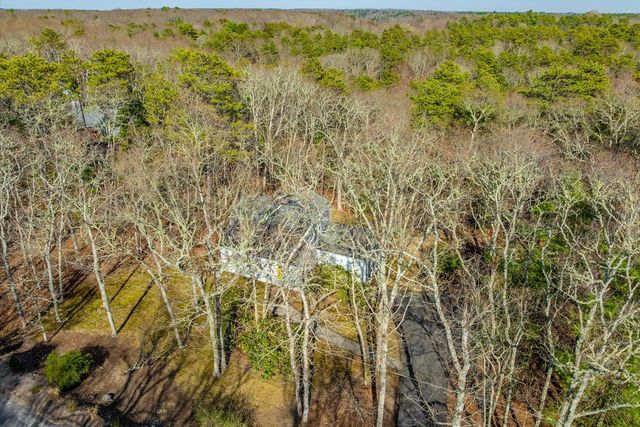 12 Highview Circle, Marstons Mills, MA 02648