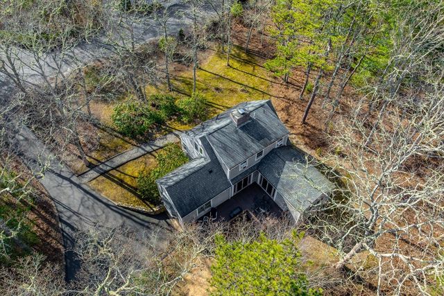 12 Highview Circle, Marstons Mills, MA 02648