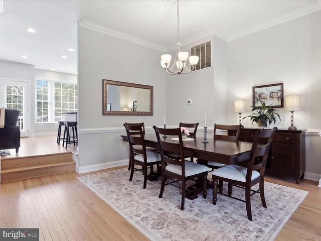 5408 EDSALL RIDGE PL, Alexandria, VA 22312