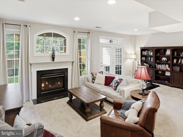 5408 EDSALL RIDGE PL, Alexandria, VA 22312