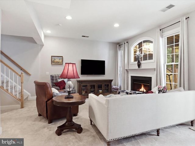 5408 EDSALL RIDGE PL, Alexandria, VA 22312