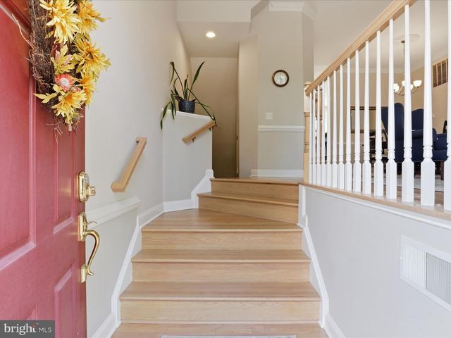 5408 EDSALL RIDGE PL, Alexandria, VA 22312