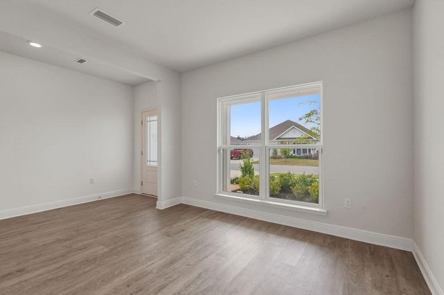 100 W Oak Trees Lane, Freeport, FL 32439