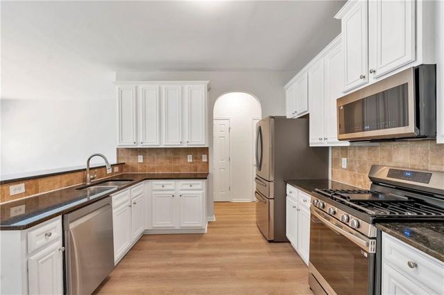 3076 EXCELSIOR Court, Snellville, GA 30039