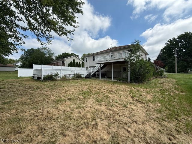 84 Howard Street, Austintown, OH 44515