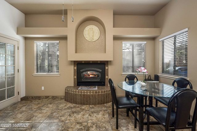 958 Jasmine Drive, Las Cruces, NM 88005