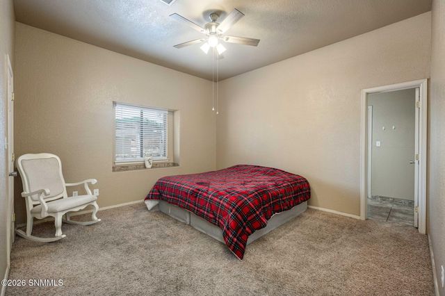 958 Jasmine Drive, Las Cruces, NM 88005