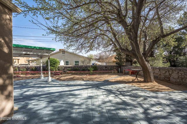 958 Jasmine Drive, Las Cruces, NM 88005