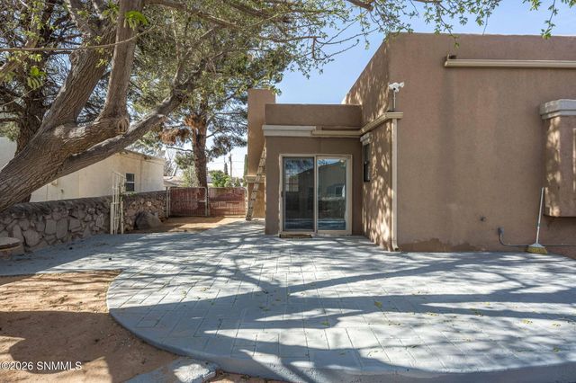 958 Jasmine Drive, Las Cruces, NM 88005