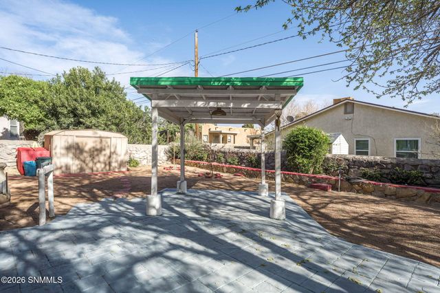 958 Jasmine Drive, Las Cruces, NM 88005