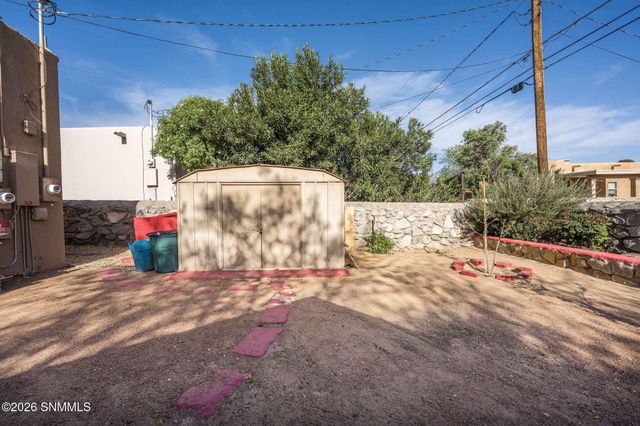 958 Jasmine Drive, Las Cruces, NM 88005