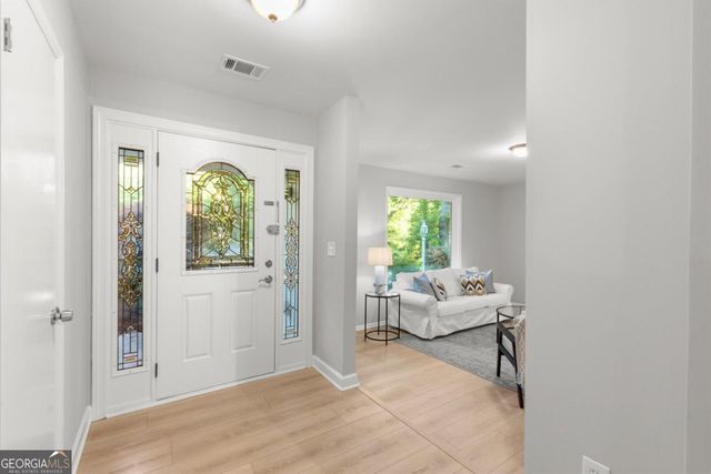 122 Cross Gate Drive, Marietta, GA 30068