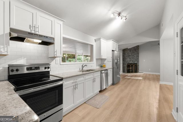 122 Cross Gate Drive, Marietta, GA 30068