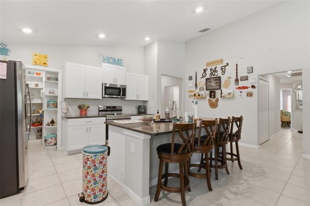 1880 SAND DAISY PLACE, Ruskin, FL 33570