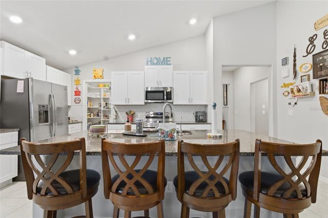 1880 SAND DAISY PLACE, Ruskin, FL 33570