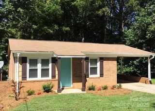 816 Alexander Street, Statesville, NC 28677