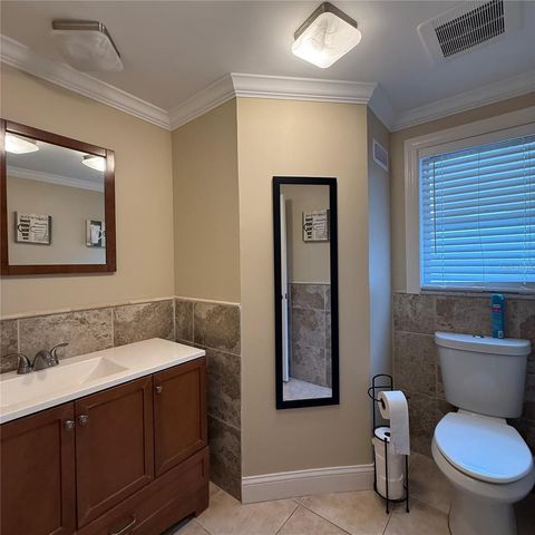 695 ALLIGATOR DRIVE, Venice, FL 34293