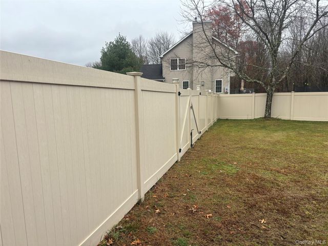 235 Maples Road, Middletown, NY 10940