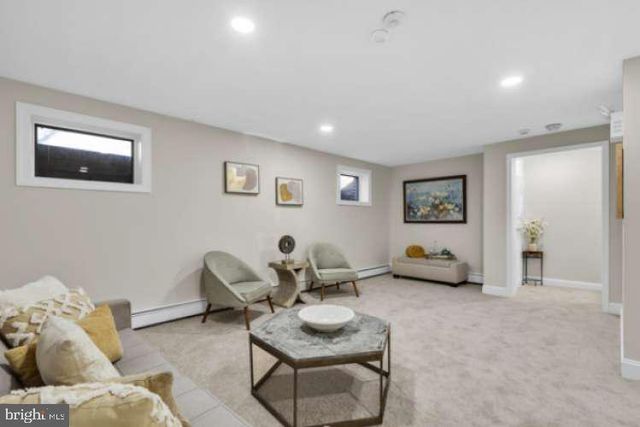 44 BUTTONWOOD ST, Mount Holly, NJ 08060