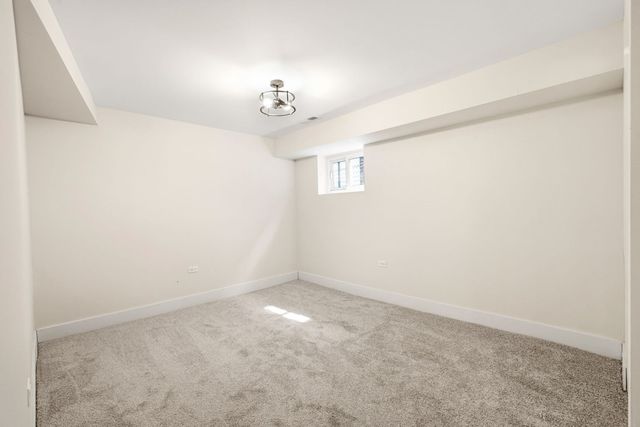 7955 S Colfax Avenue, Chicago, IL 60617