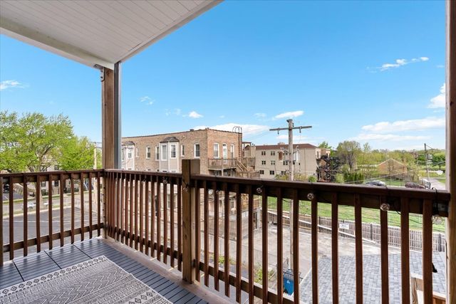614 E 46th Street 3, Chicago, IL 60653