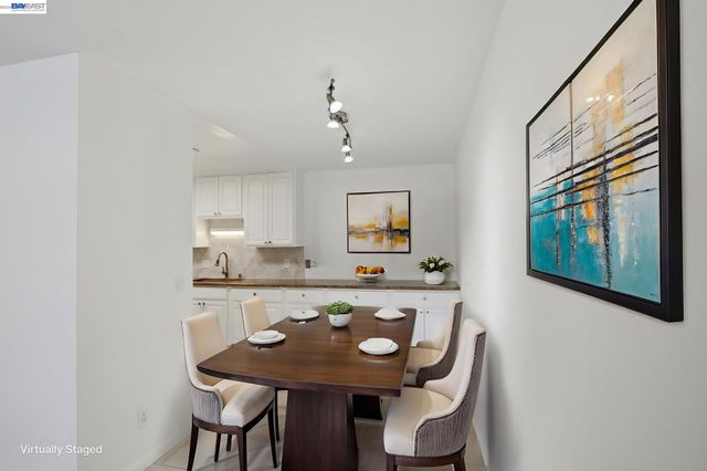 1720 Halford Ave 233, Santa Clara, CA 95051