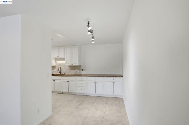 1720 Halford Ave 233, Santa Clara, CA 95051