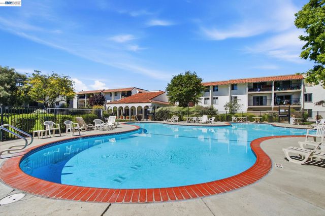 1720 Halford Ave 233, Santa Clara, CA 95051