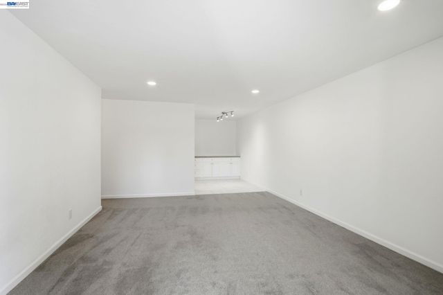 1720 Halford Ave 233, Santa Clara, CA 95051