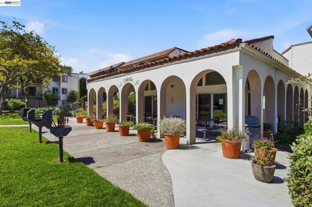 1720 Halford Ave 233, Santa Clara, CA 95051