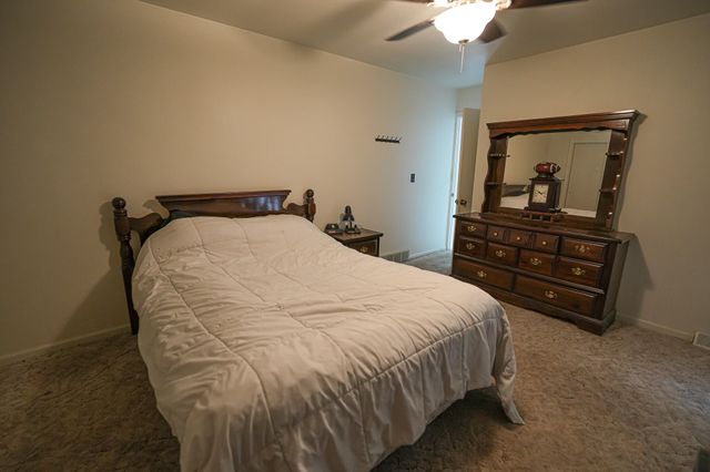 9411 Maple Hill Road, Reynolds Twp, MI 49329