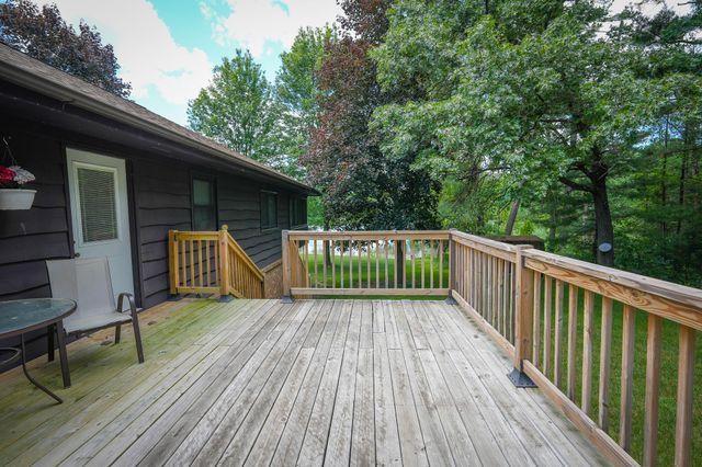 9411 Maple Hill Road, Reynolds Twp, MI 49329